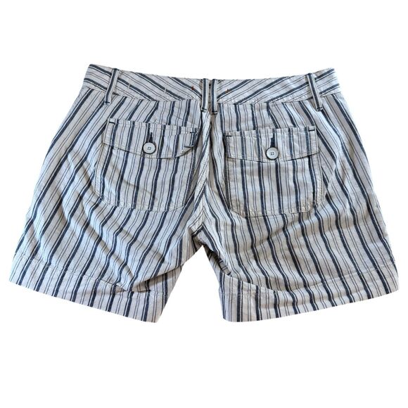 EUC GAP Limited Edition Low Rise Cotton Shorts  Blue & White Stripes (Size 27/5) - Picture 5 of 8